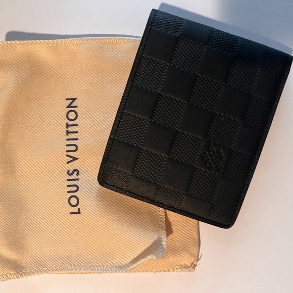 Mens Louis Vuitton Wallet - Picture 1 of 2